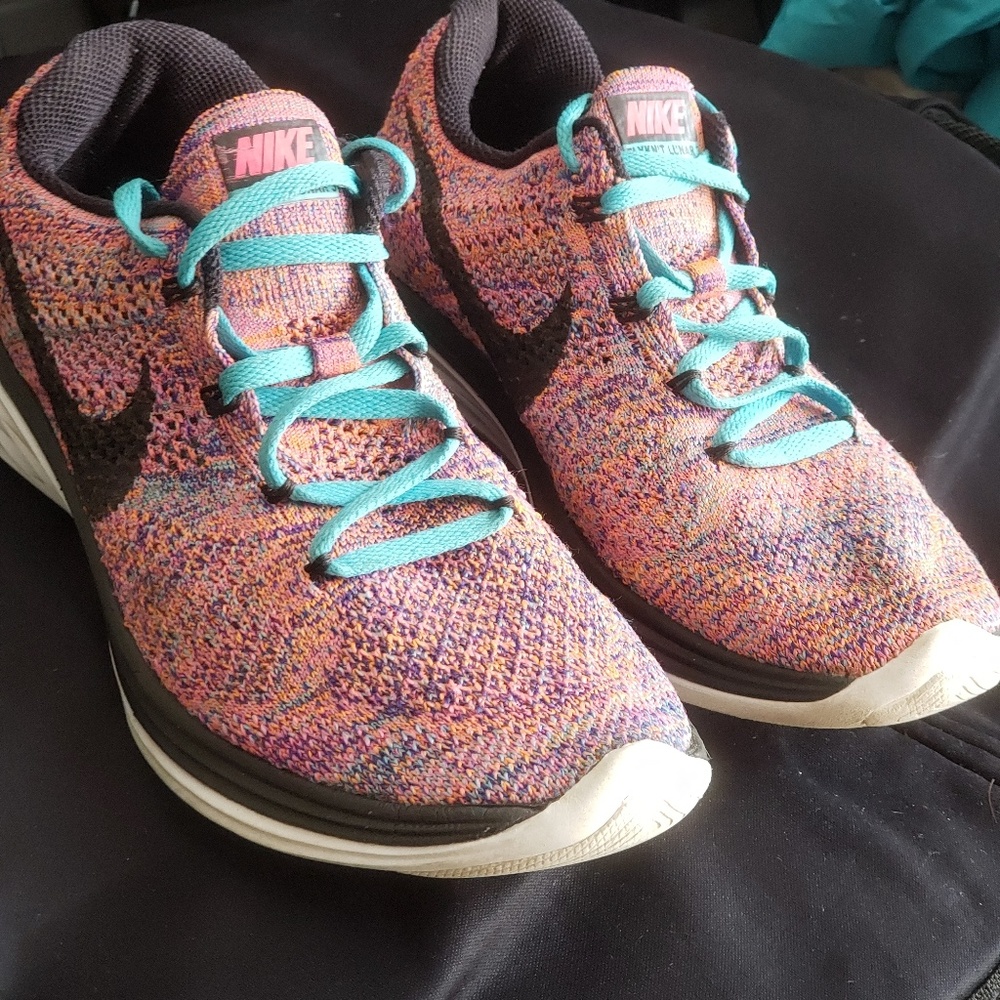 Nike shoes